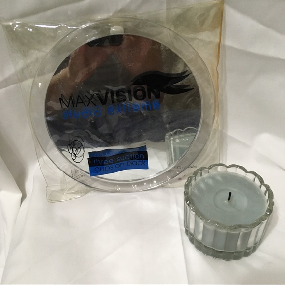 Maxvision Suction Mirror - Picture 3 of 3